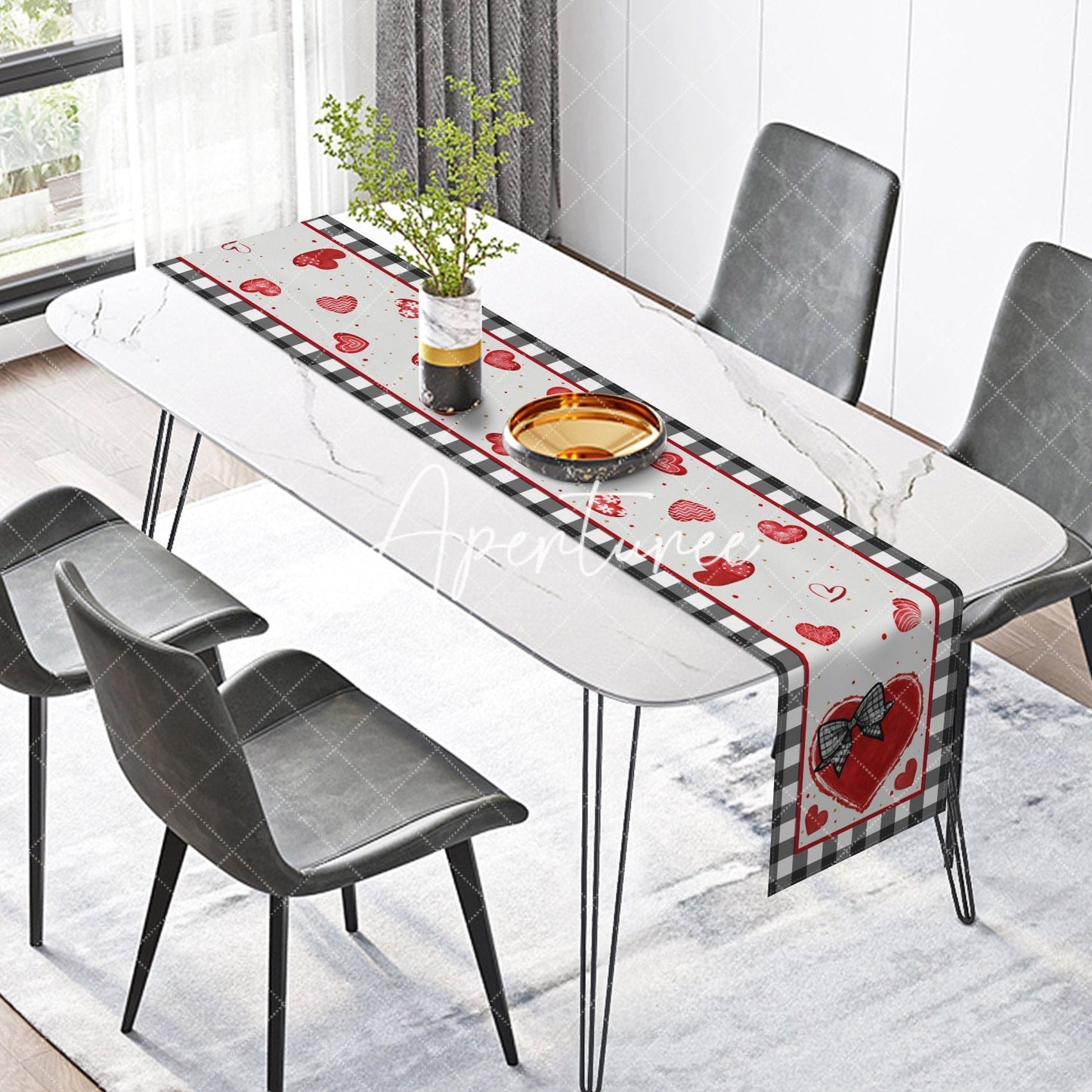 Aperturee Black Red Plaid Hearts Valentines Day Table Runner