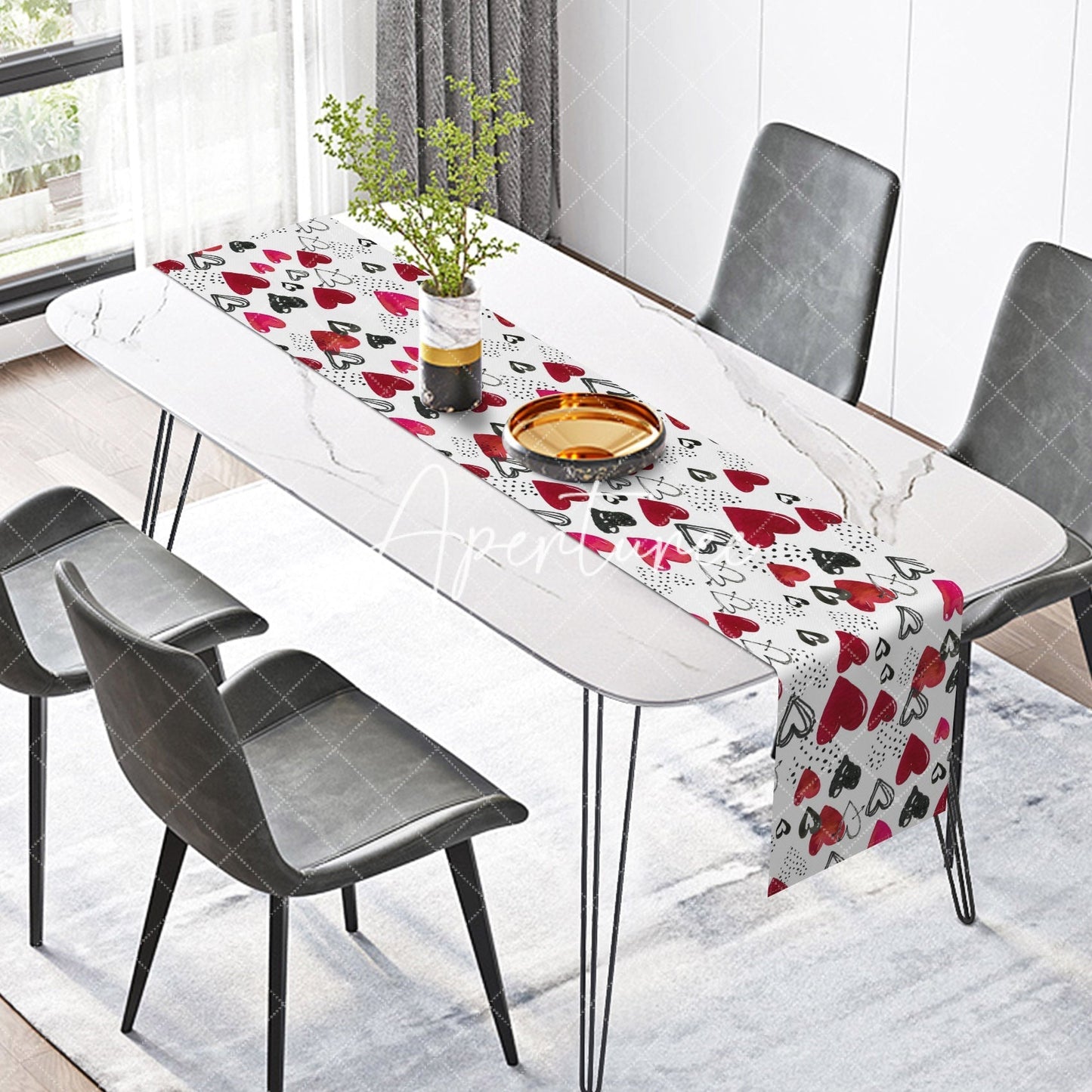 Aperturee Dense Hearts Romantic Valentines Day Table Runner
